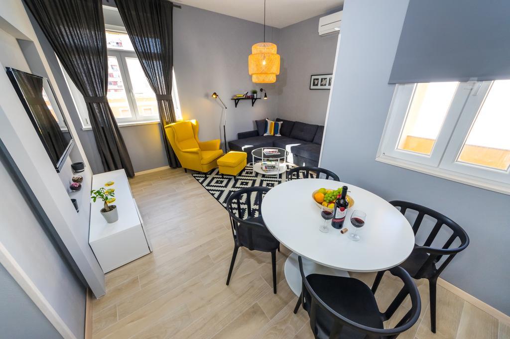 Harbour Lounge Apartment Zadar Ngoại thất bức ảnh